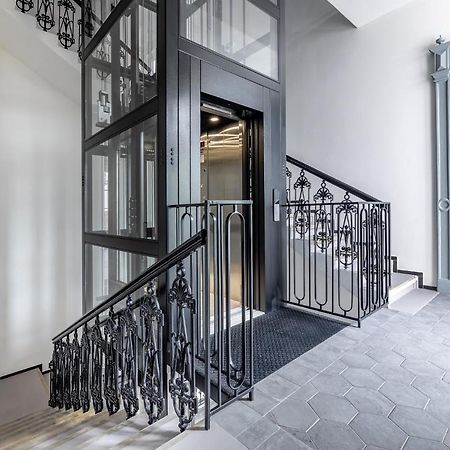 Luxury Apartment Located In Nove Mesto In The Centre Of Прага Экстерьер фото